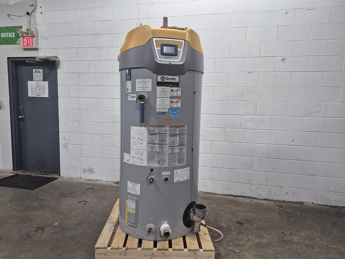 Used A.O. Smith Cyclone MXi Gas Water Heater