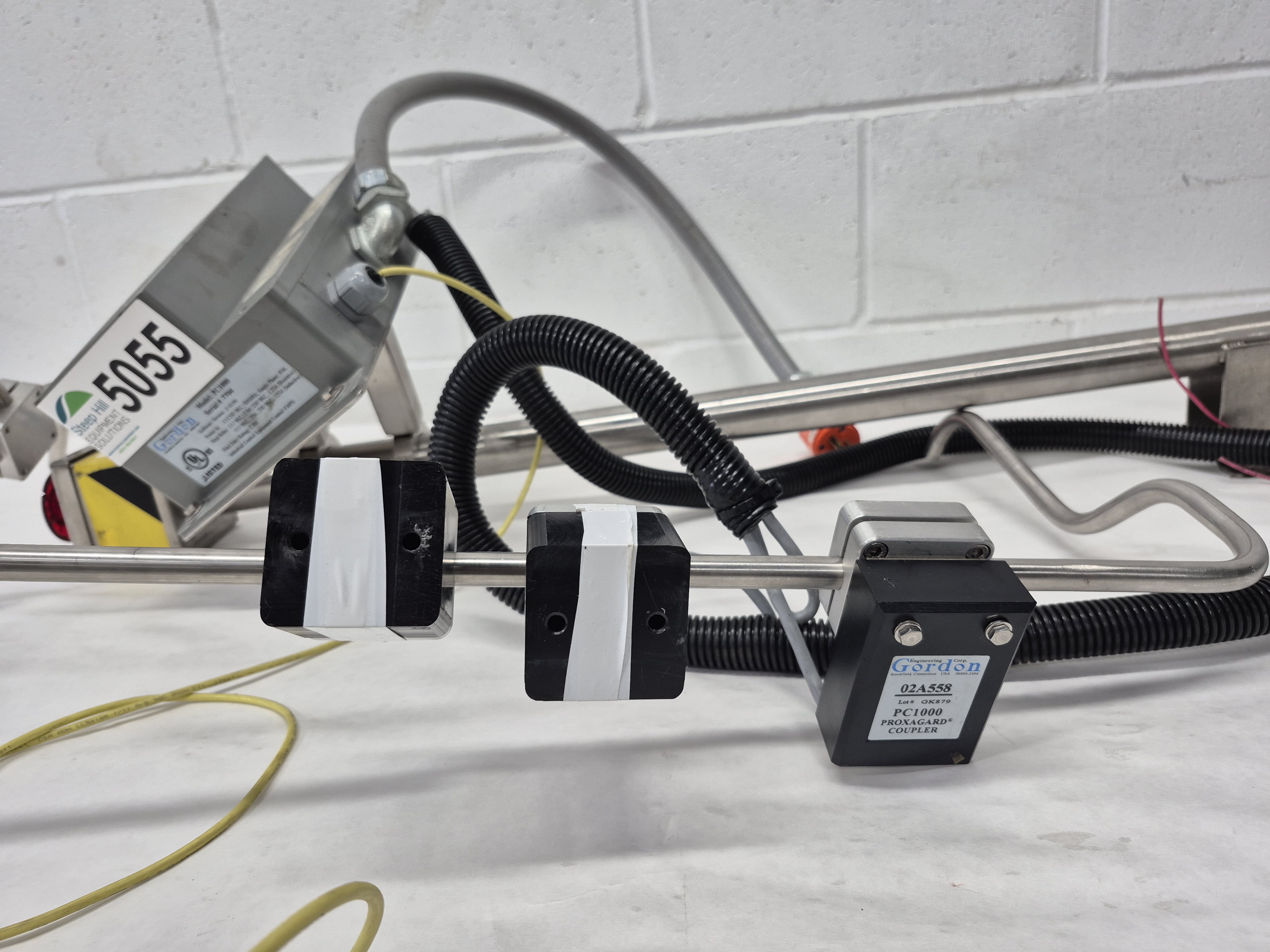 Used Gordon PC1000 Proxagard System