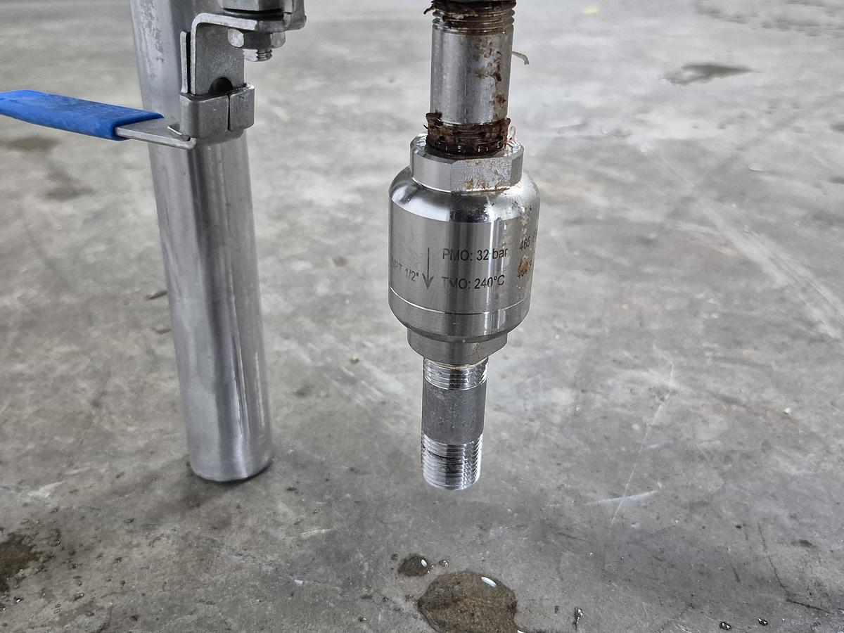 Used SS 20 Gallon Tank with Heat Exchange Pipe