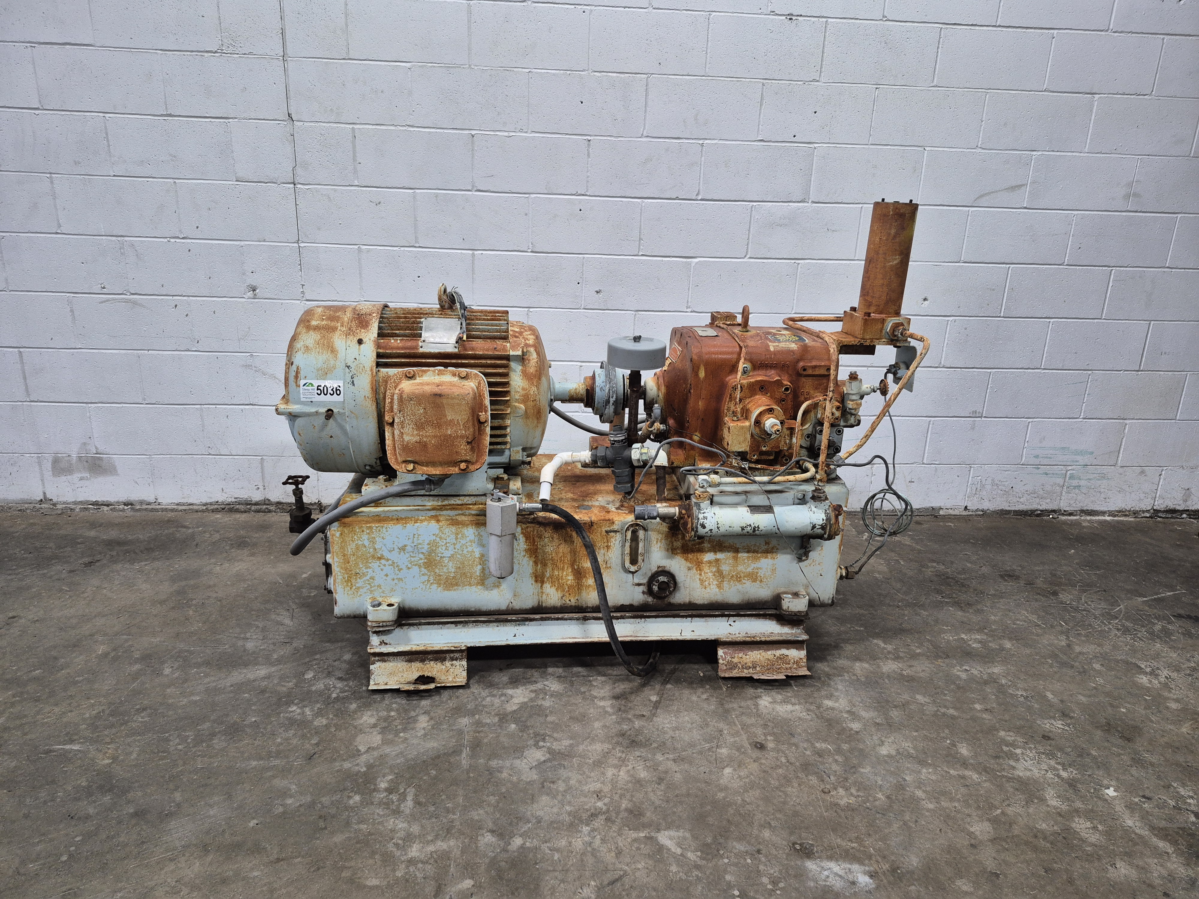 Used OilGear Hydraulic Pump