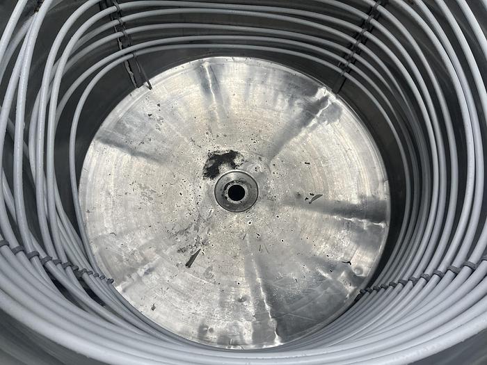 Used 1,000 Gallon SS Tank