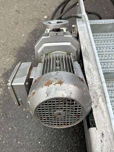 Used 21'L Incline Unloading Conveyor