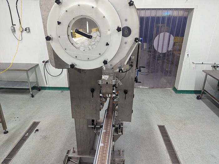 Used Acasi 8-Head Piston Filler & Inline Capper