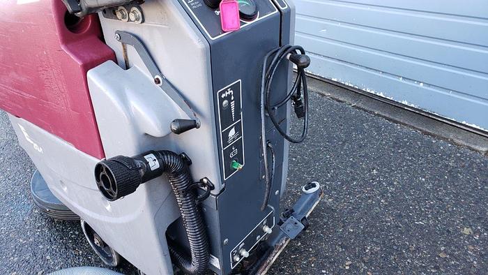 Used Minuteman E20 Floor Scrubber