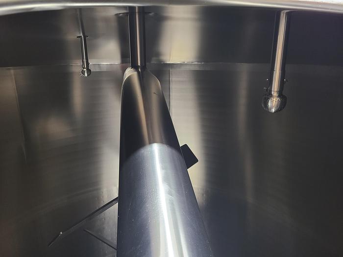 Used 4000 Gallon Tank