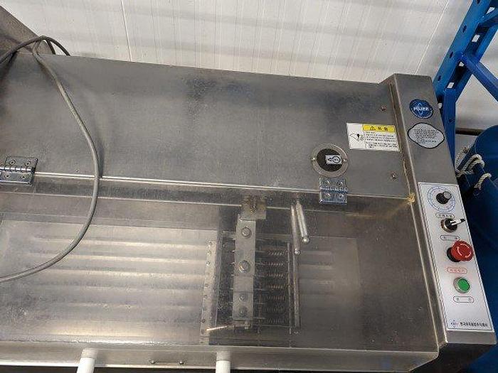 Used FUJEE FCC-300 Frozen Meat Slicer