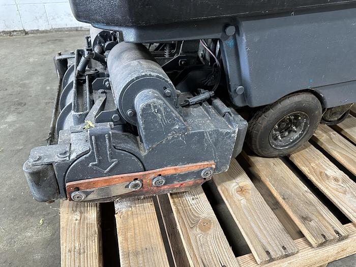 Used Tennant 5400 Automatic Scrubber