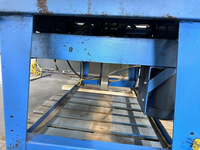 Used Automatic Top & Bottom Case Sealer