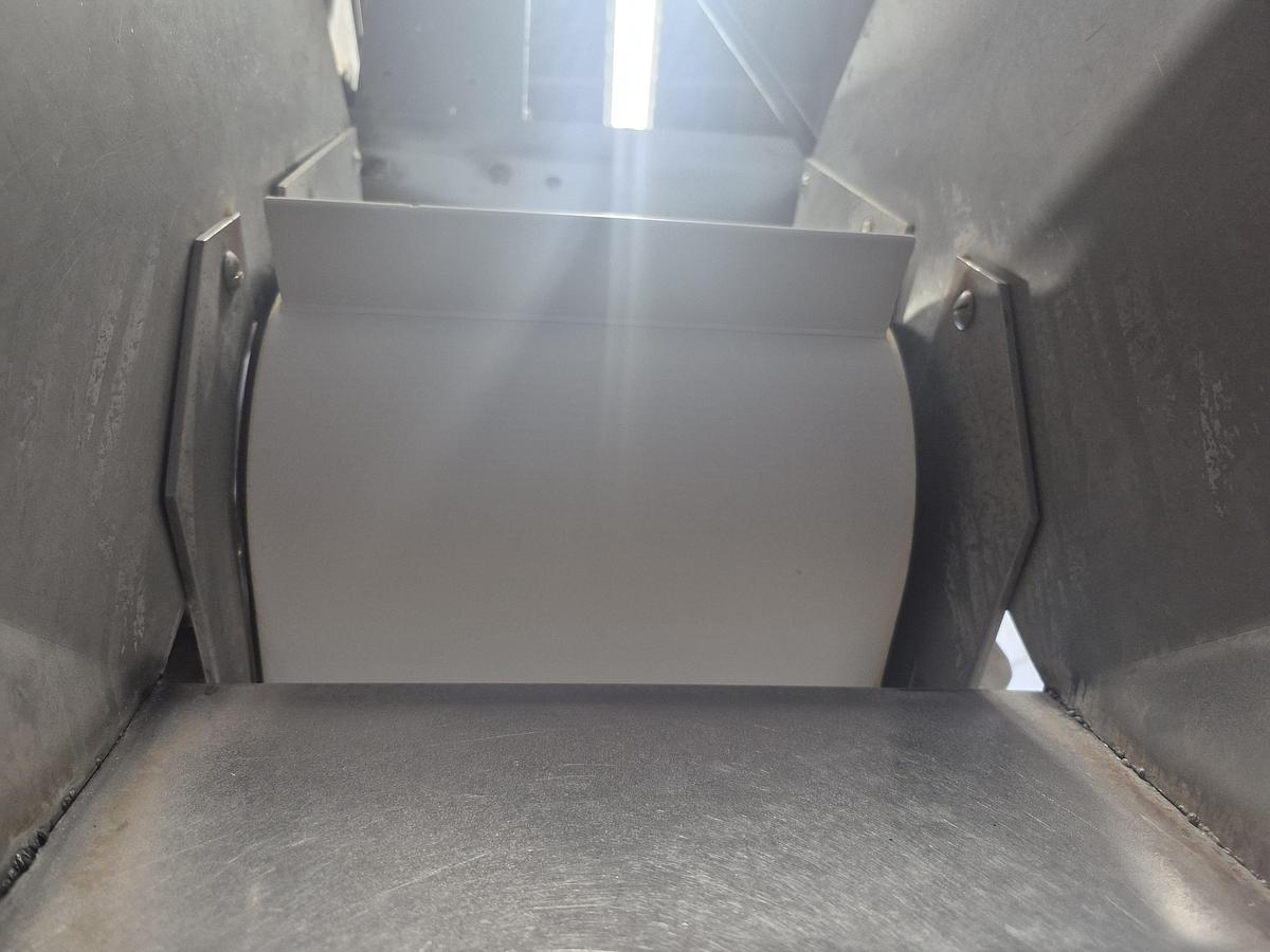 Used Incline Conveyor with Hopper