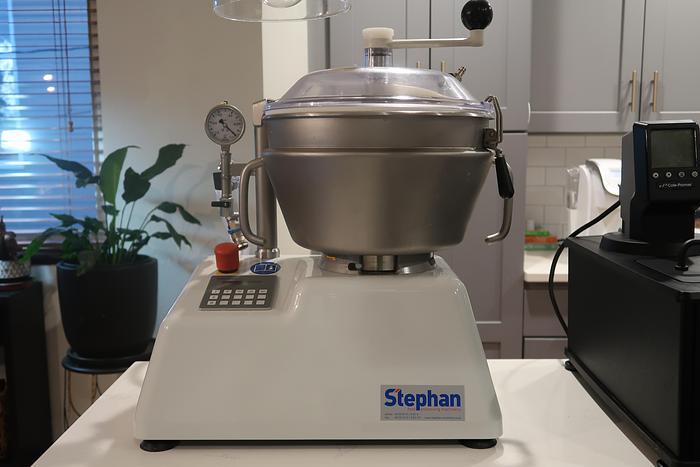 Used Stephan Universal Machine Type UM12 with Vacuum