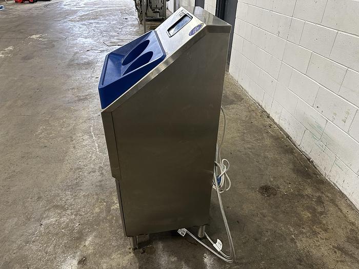 Used Maritech CleanTech 2000S Handwashing System