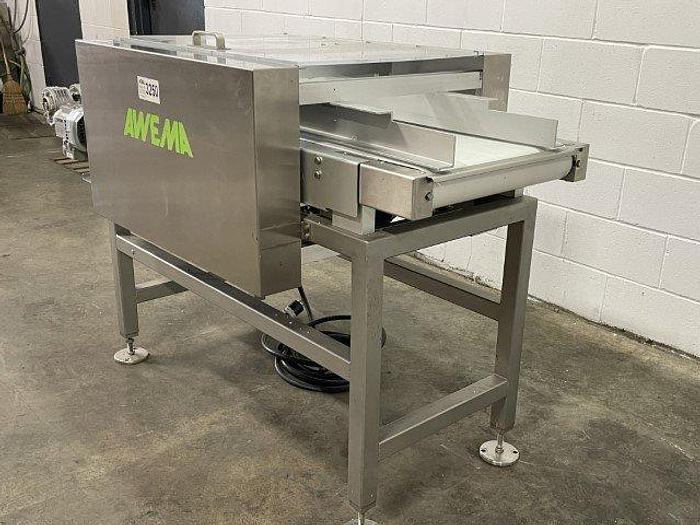 Used Awema 5' Vibrating Conveyor