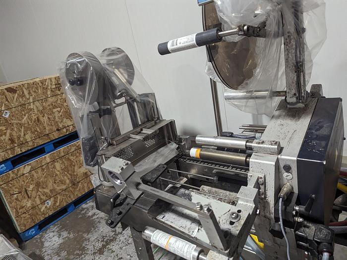 Used Multivac Roll-fed Thermoformer R145