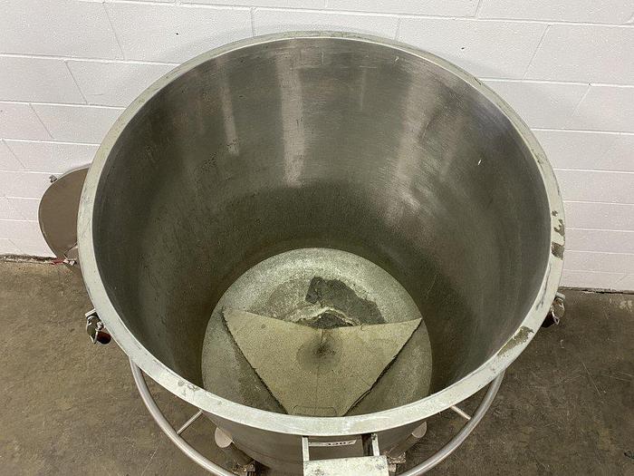 Used 180 Gallon SS Tank with Lid