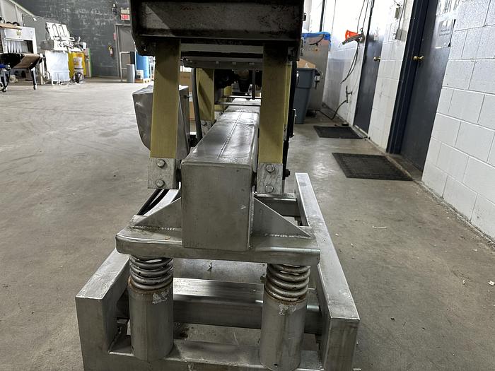 Used Allen VC10268 Vibratory Conveyor
