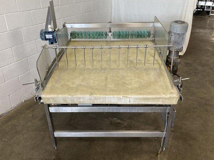 Used SIG-Transver 4' Flat Belt Conveyor