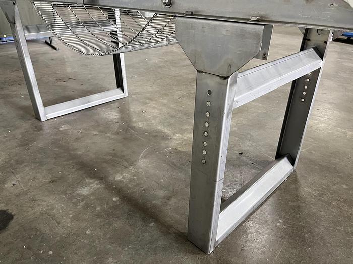 Used New Wave 6'L Wire Solomon Conveyor