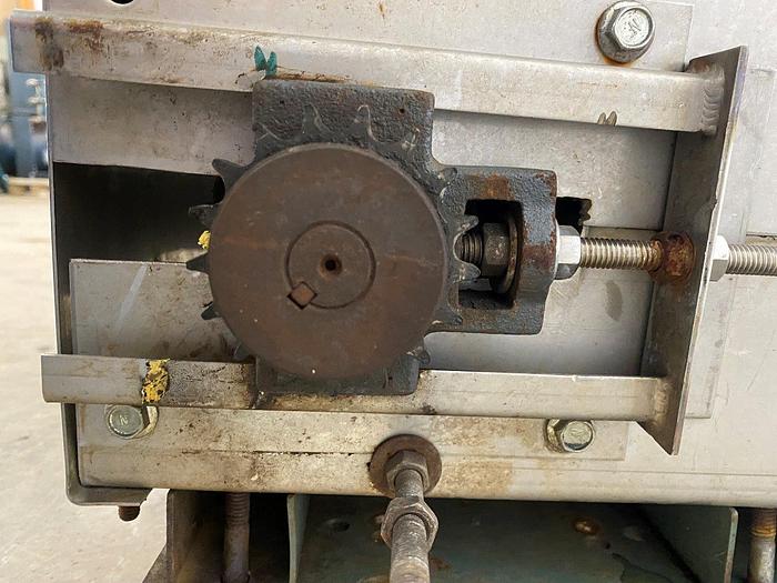 Used Crescent-Top Berry Conveyor