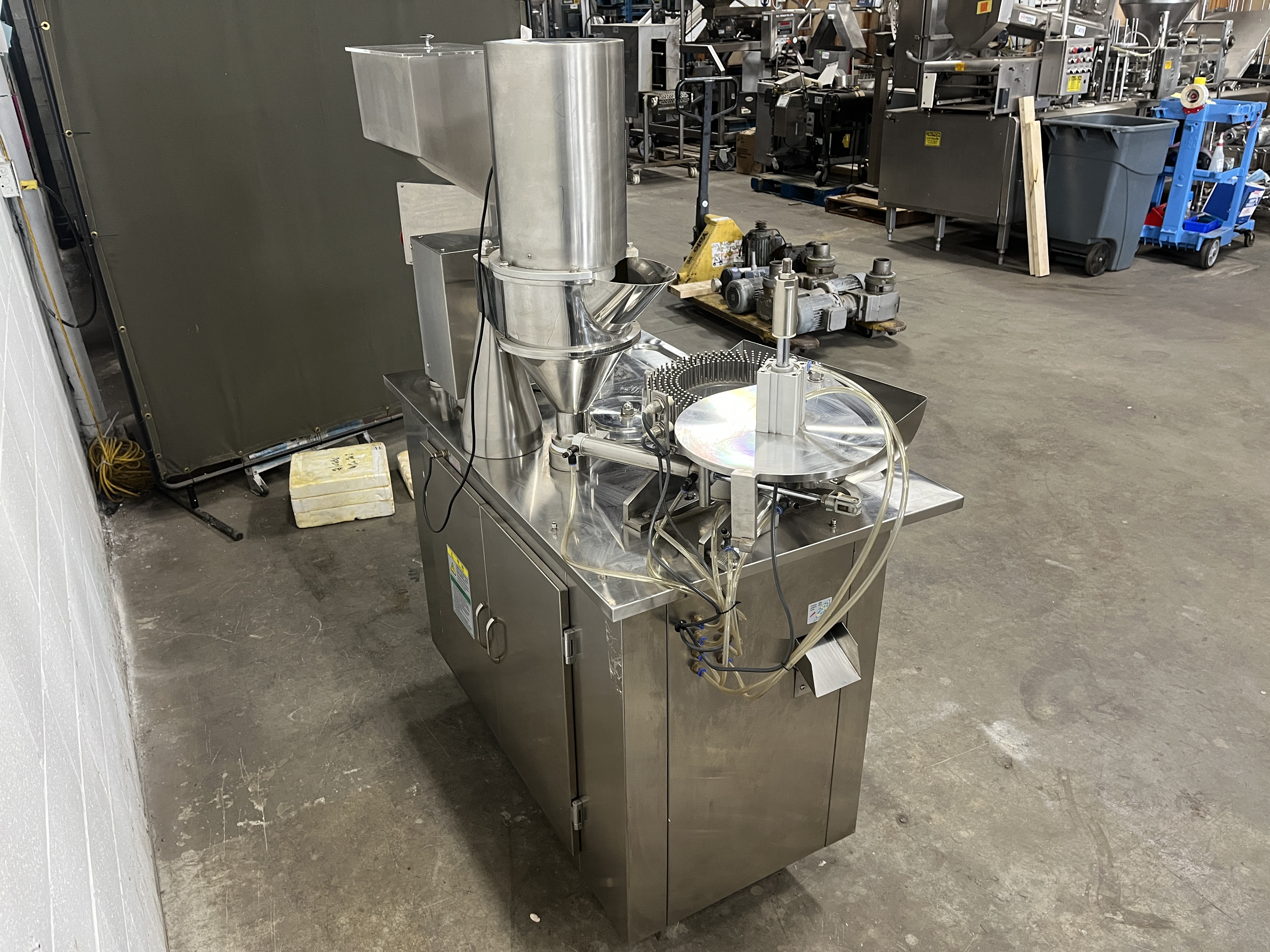 Used Sinoped Capsule Filler