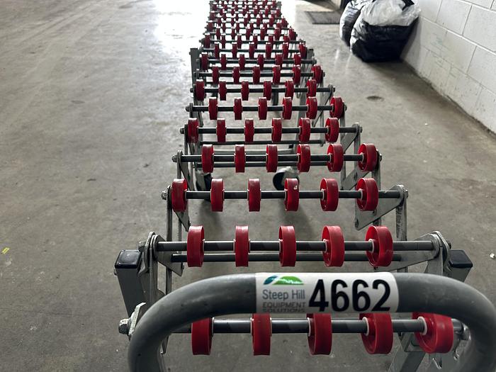 Used NestaFlex 226 Expandable Conveyor