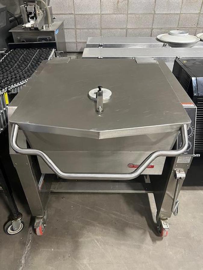 Used Market Forge 30 Gallon Electric Tilting Skillet