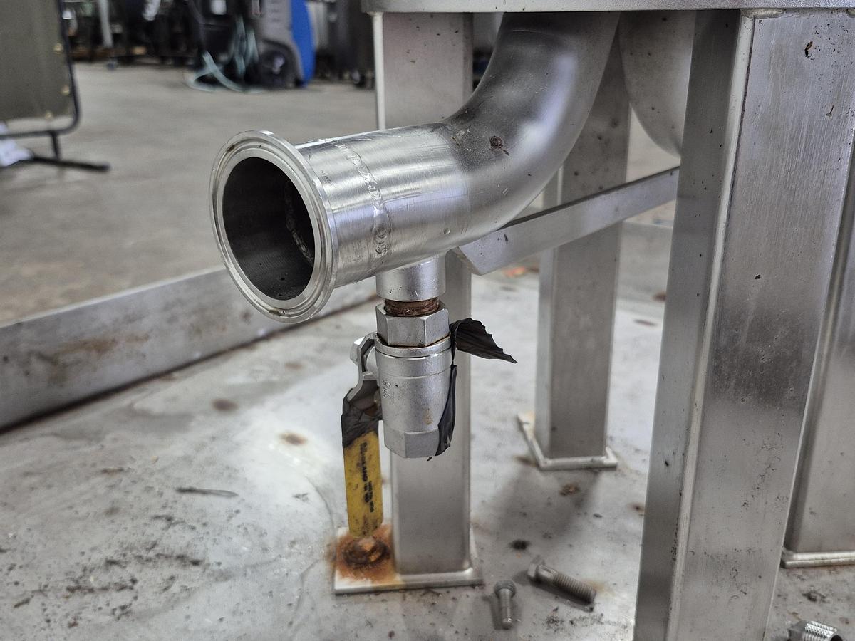 Used Cellulo Filter Housing 