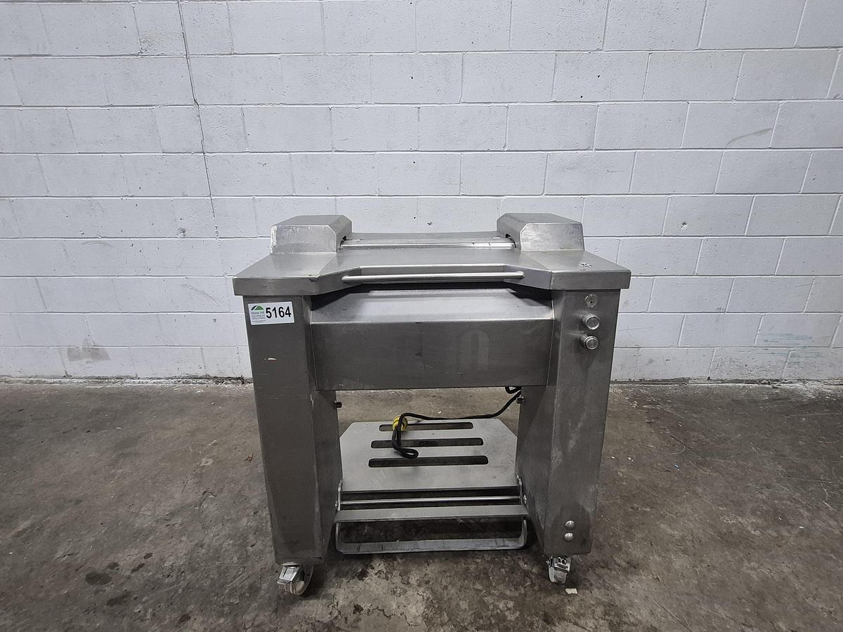 Used MAJA EVM 4006 Membrane Skinning Machine