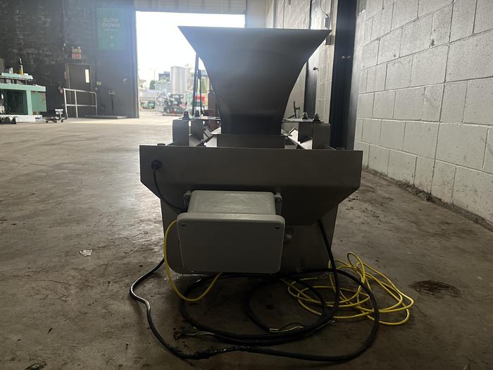 Used Meyer Vibratory Feeder