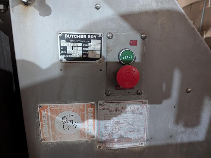 Used Butcher Boy 200/52 Mixer Grinder