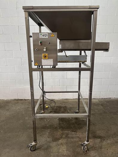 Used Toresani-Foodmac Vibratory Feeder
