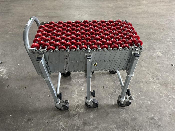 Used NestaFlex 226 Expandable Conveyor