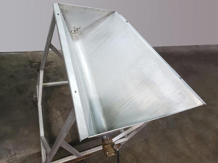 Used Slope-Bottom Hopper