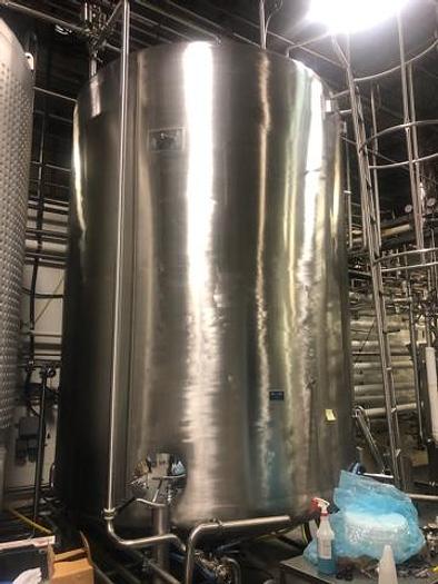 Used 4,000 Gallon Tank