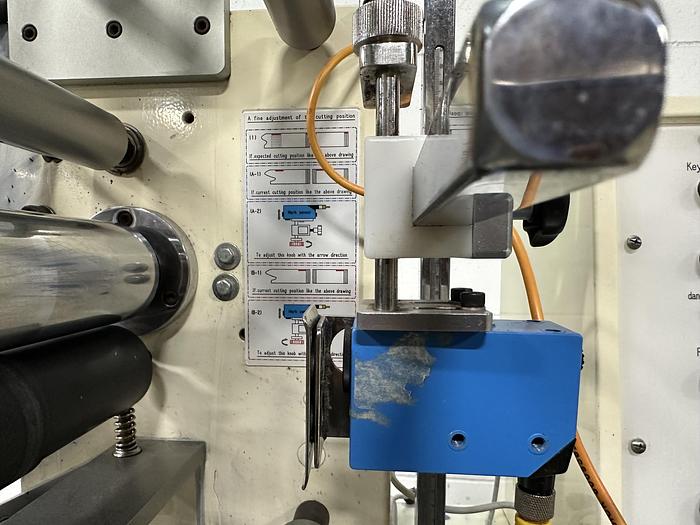 Used Shingda SD-920HE Horizontal Flow Wrapper