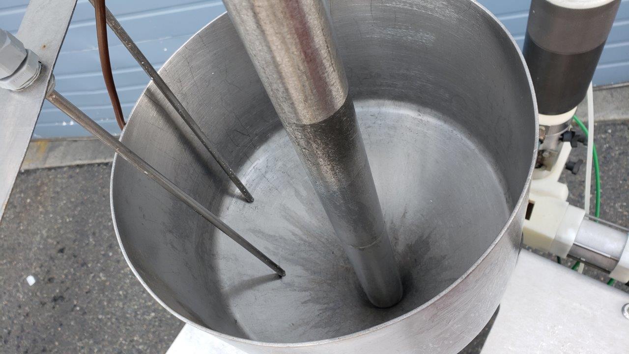 Used Ca.Ve.Co D135 Liquid Filler