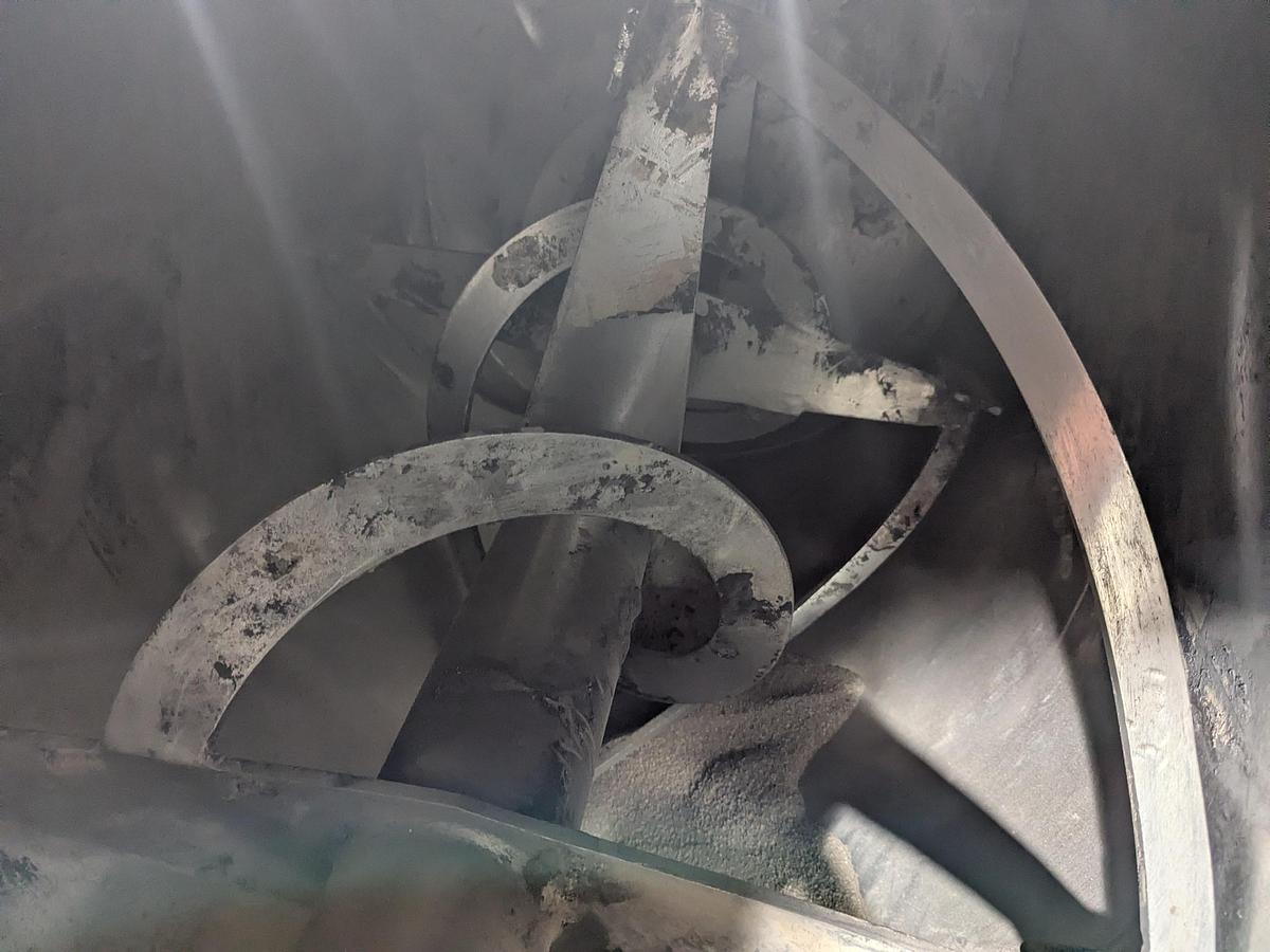 Used Jacketed Ribbon Blender with Chantland Filling System