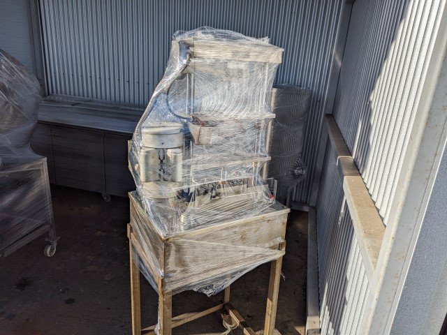 Used Comtec 2200 Pie Crust Press