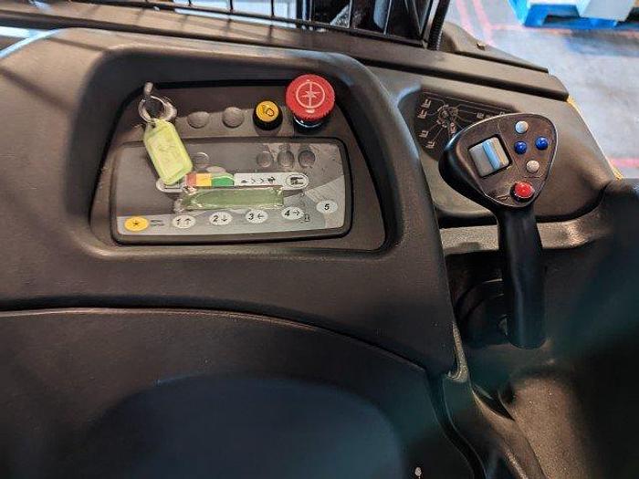 Used Hyster N30ZDR Lift Truck