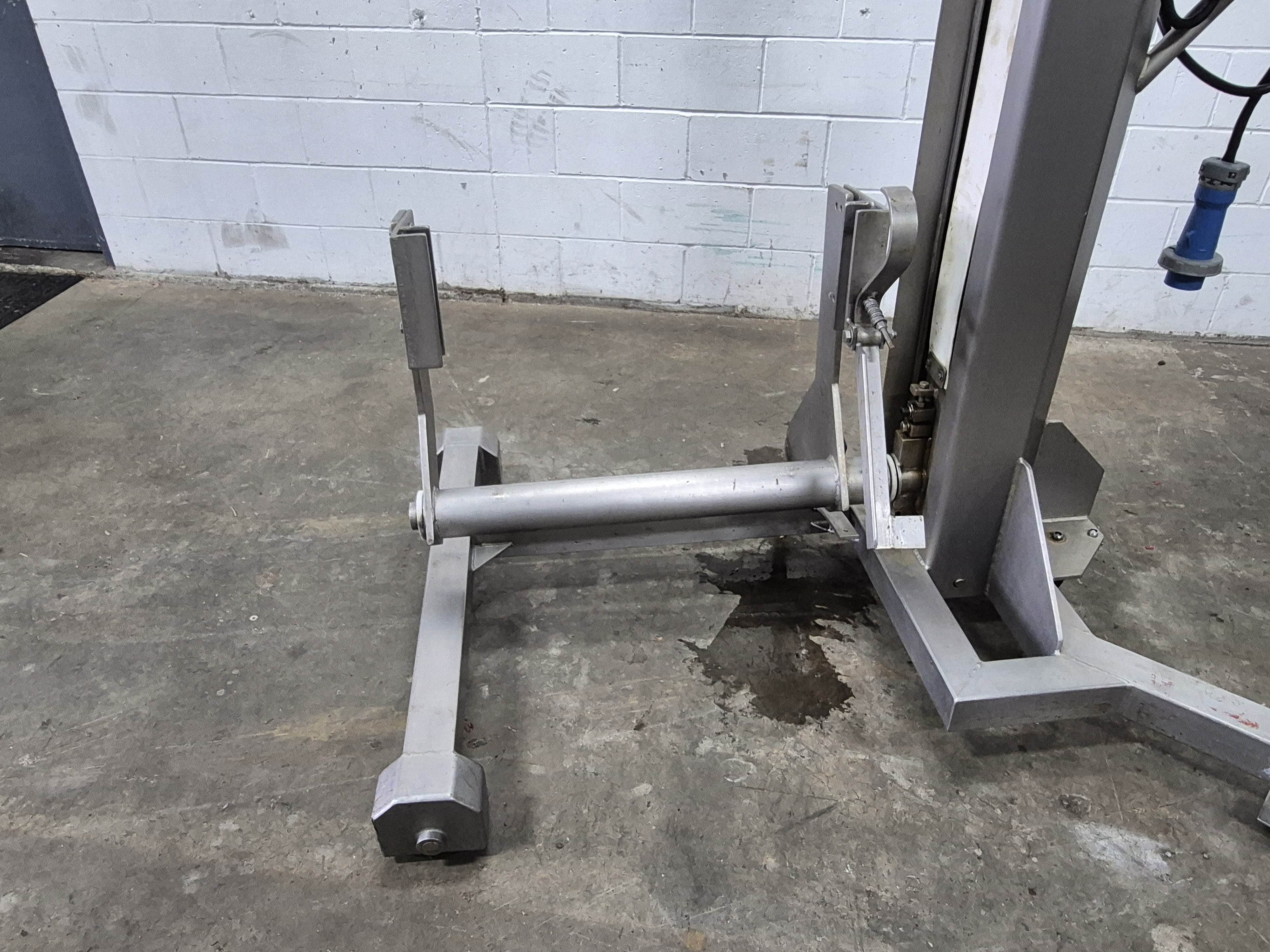 Used FPEC VL8 Bin Dumper