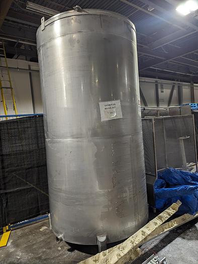 Used Heated Oil Holding Tank