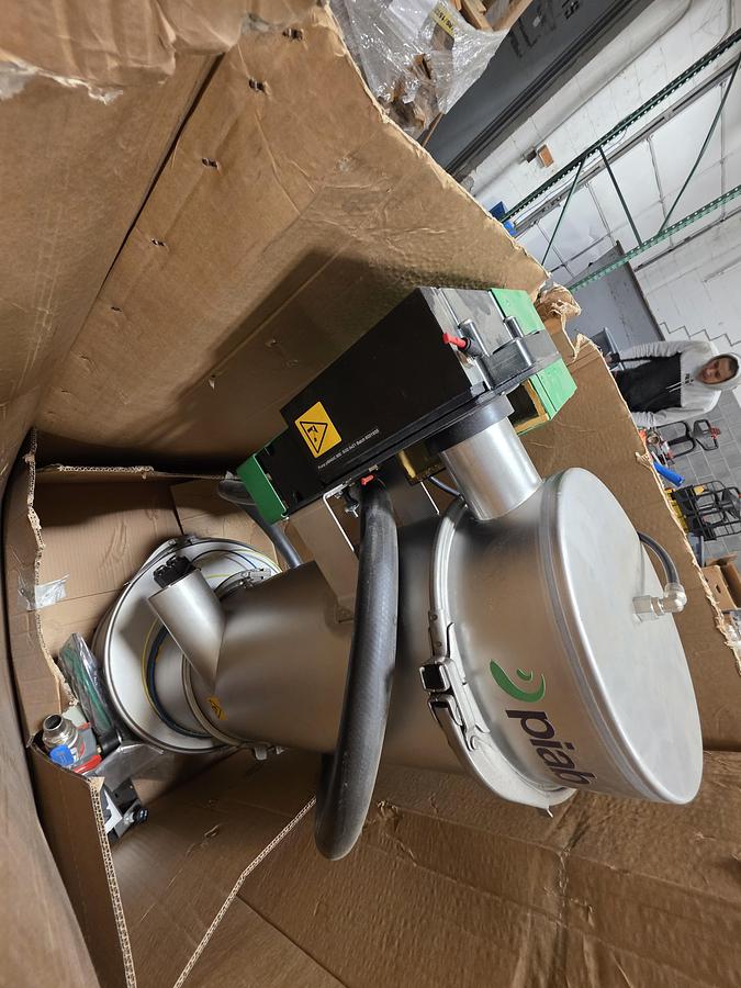 Used  Piab piFLOW Vacuum Conveyor