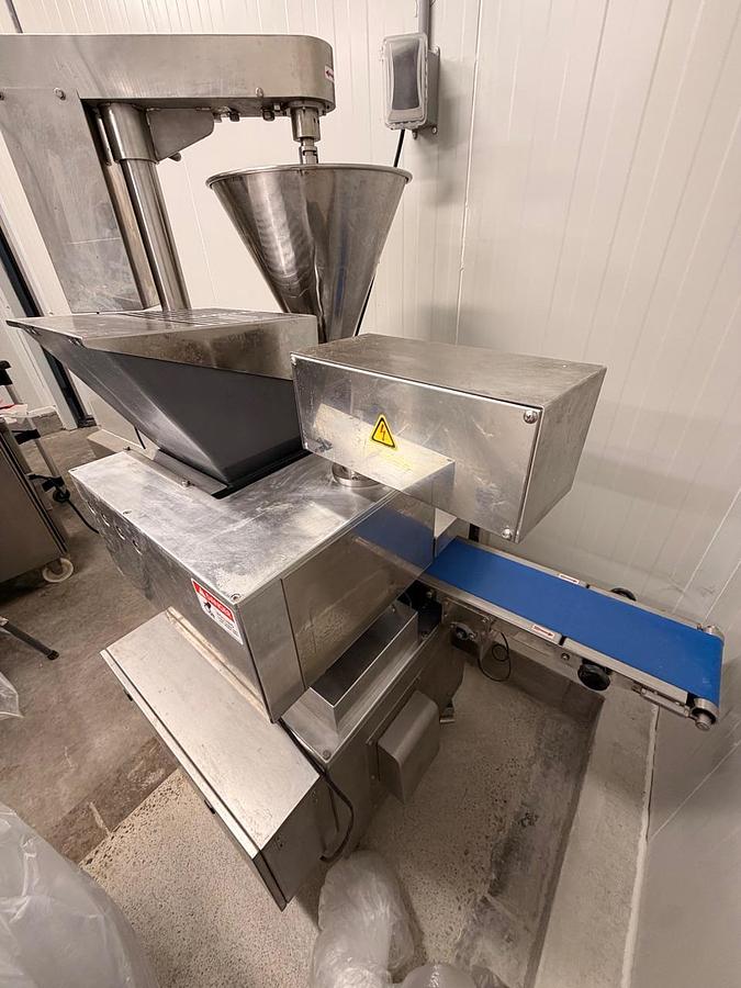 Used Anko SD-97W Automatic Encrusting & Forming Machine