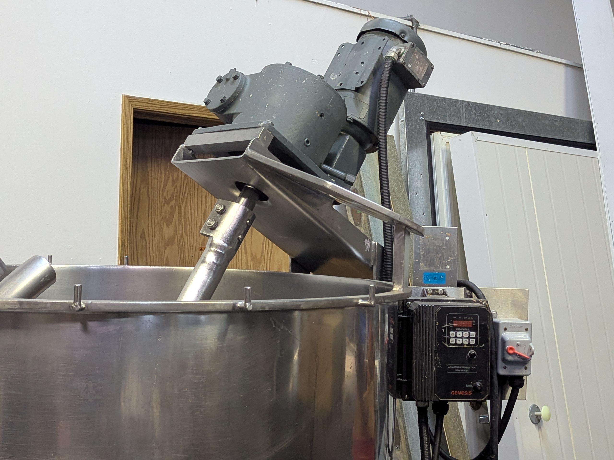 Used 200 Gallon Agitated Kettle 