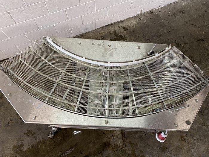 Used CFS 90° Wire Curveyor