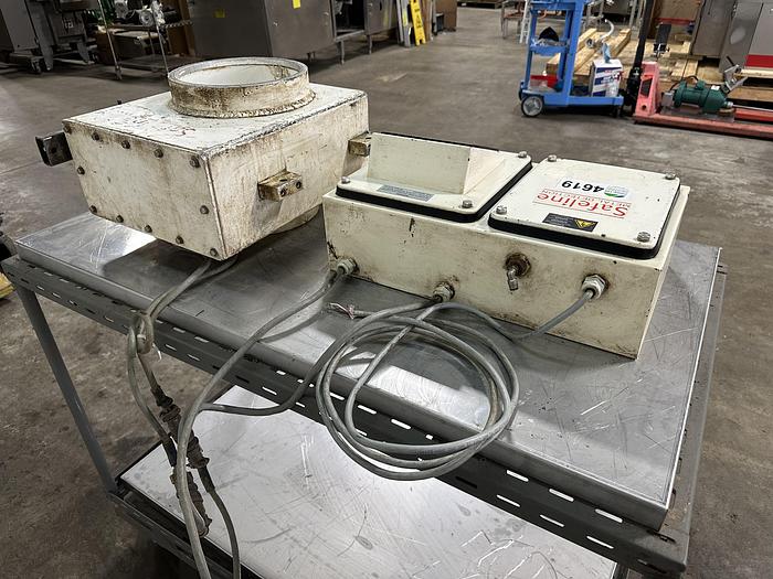 Used Safeline PowerPhase Plus Metal Detector