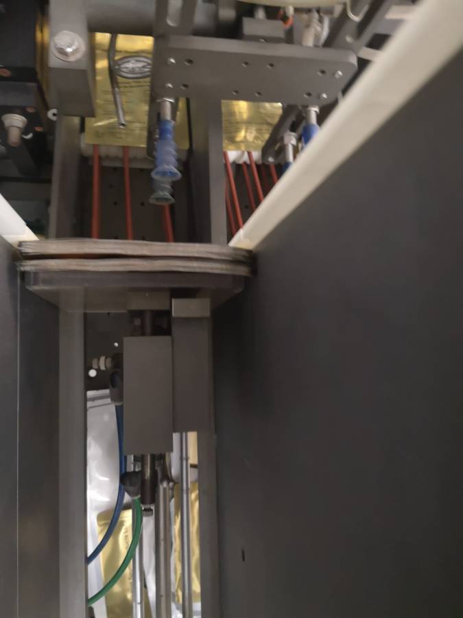 Used Vertical Pouch-Filling Machine