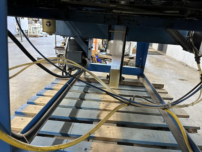 Used Automatic Top & Bottom Case Sealer