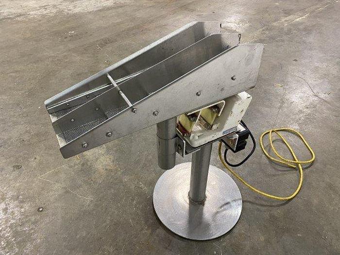 Used FMC Syntron Vibratory Tablet Deduster