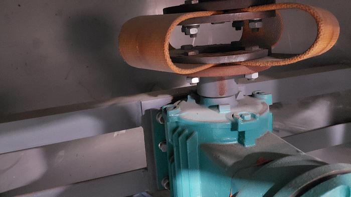 Used DZJX Round 3-Deck Vibratory Sifter Separator