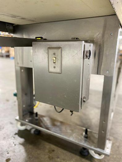 Used Seewer-Rondo PF610.A Cutting Table Conveyor